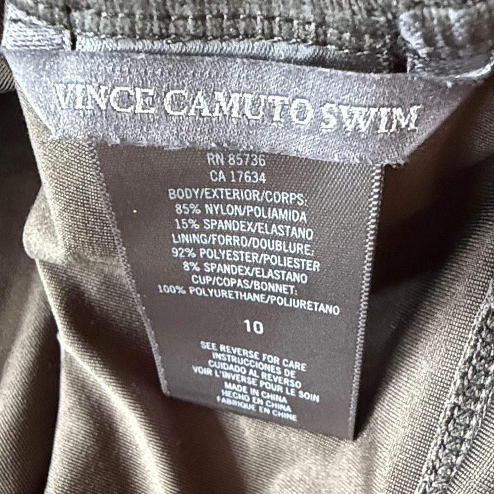 Vince Camuto Plunge One-Piece Swimsuit Womens 10 - Picture 5 of 8
